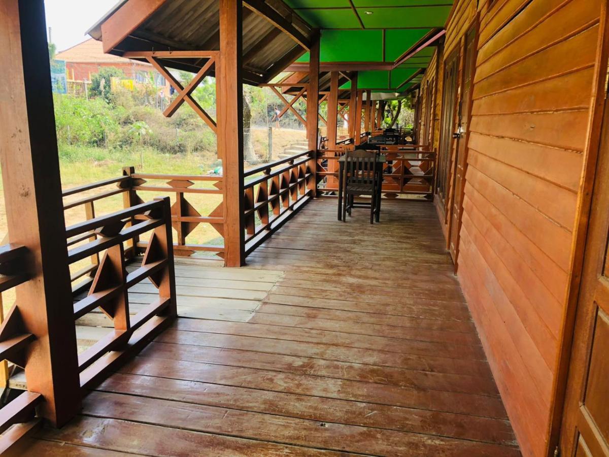Bungalows Le Jardin Organique Ban Khouaphan エクステリア 写真